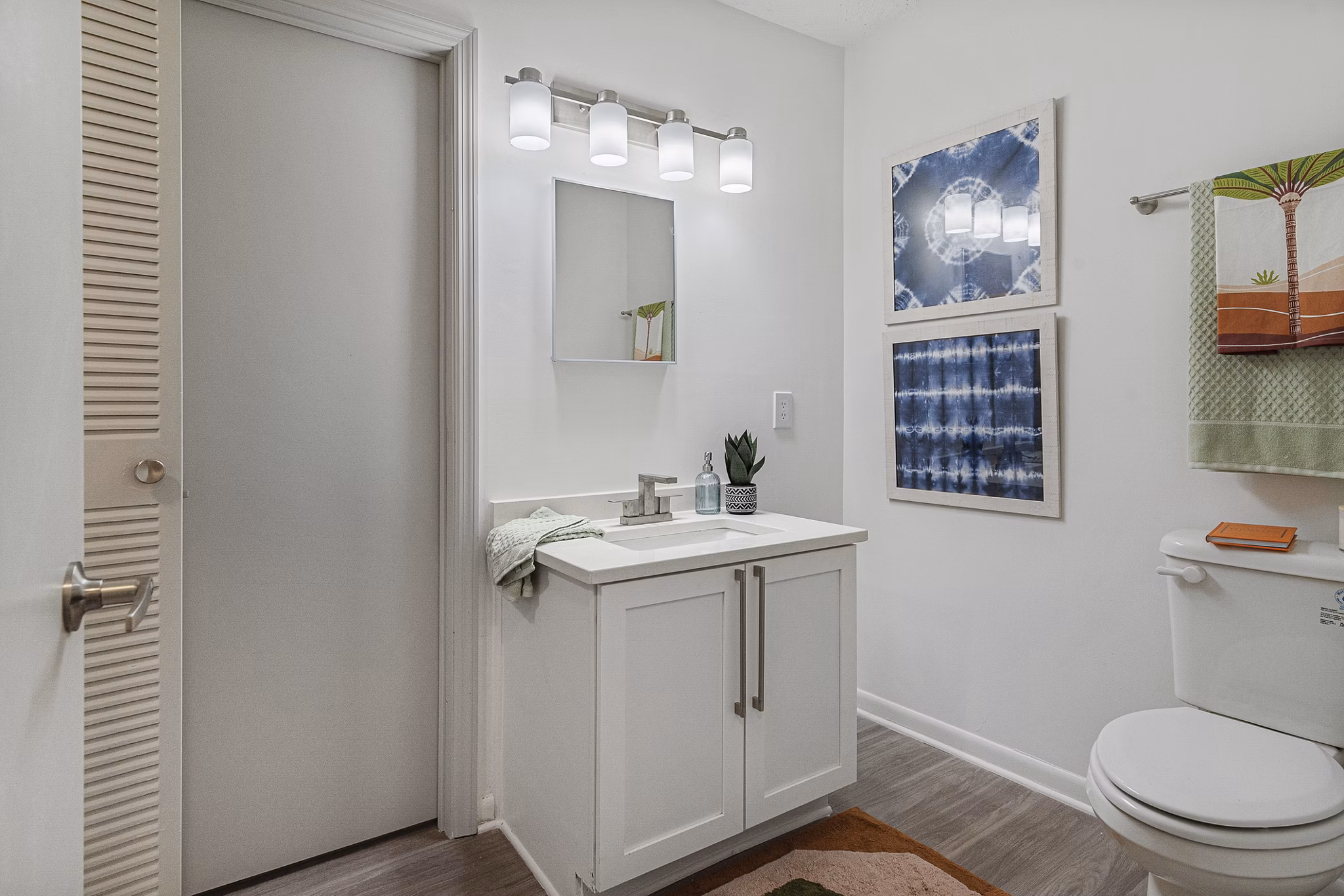 Modern bathroom with sleek fixtures at Aventura Bellevue Apartments