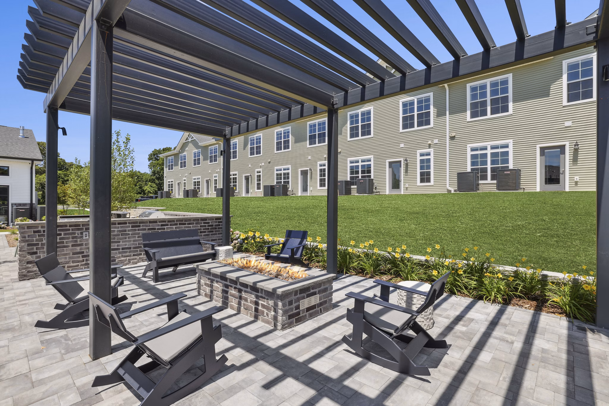 grill area at The Arboretum Apartments 