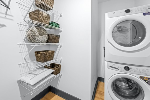 laundry room at Bennet at BullStreet Apartments