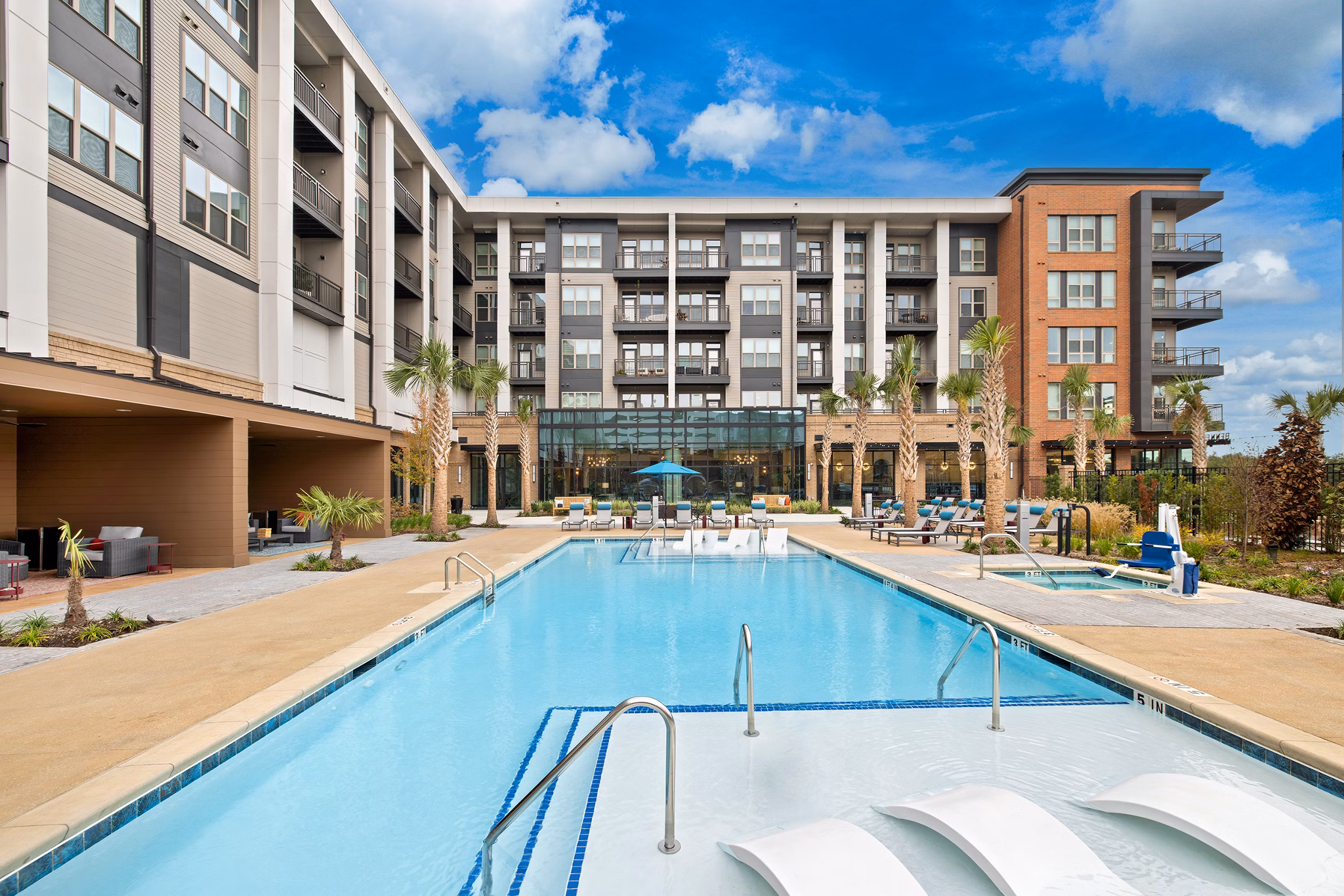 pool at Bennet at BullStreet Apartments