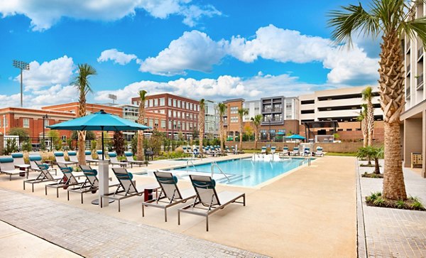 pool at Bennet at BullStreet Apartments