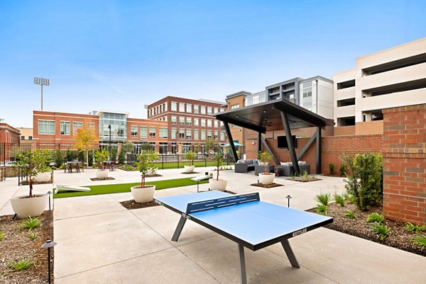 recreational area at Bennet at BullStreet Apartments