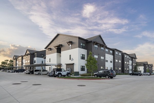 building at Citizen House Bergstrom Apartments