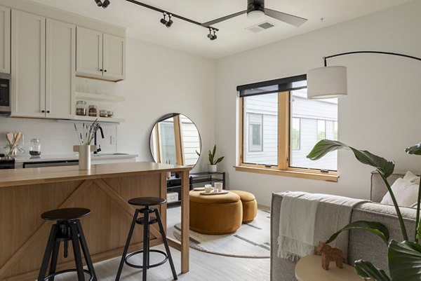 dining area at Inkwell Apartments