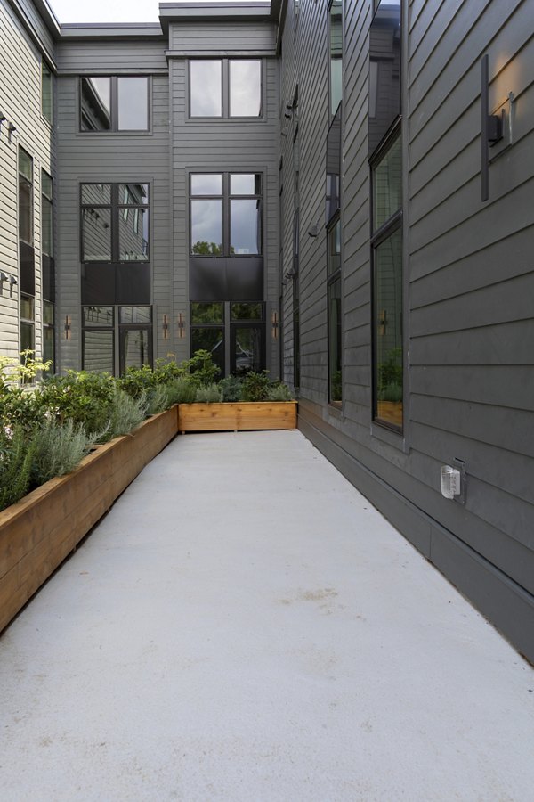 patio at Inkwell Apartments 