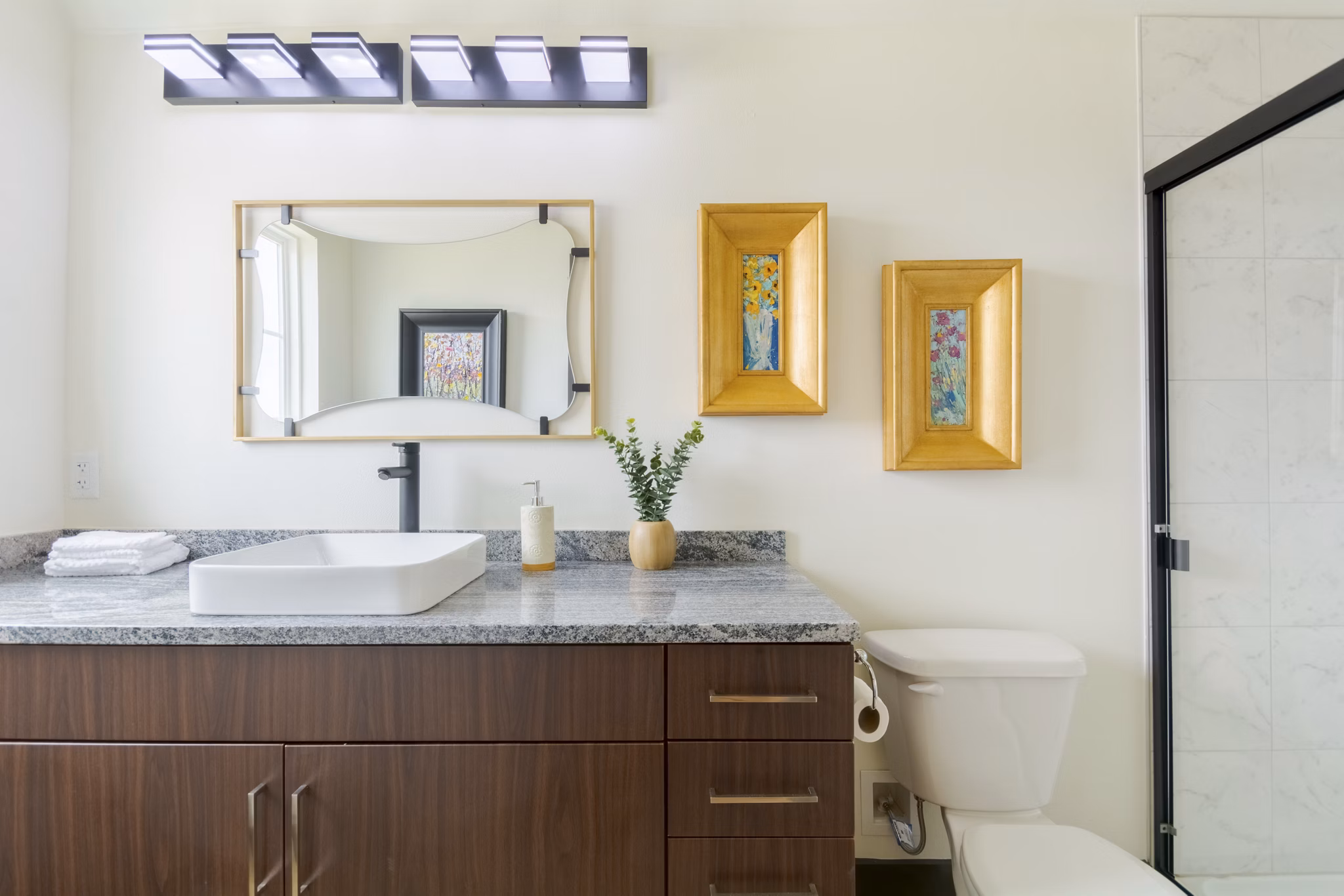 bathroom at Whisper Valley at Quartier Apartments