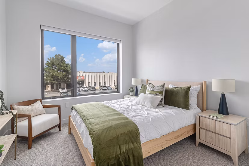 bedroom at Pearl at Boulder Commons Apartments 
