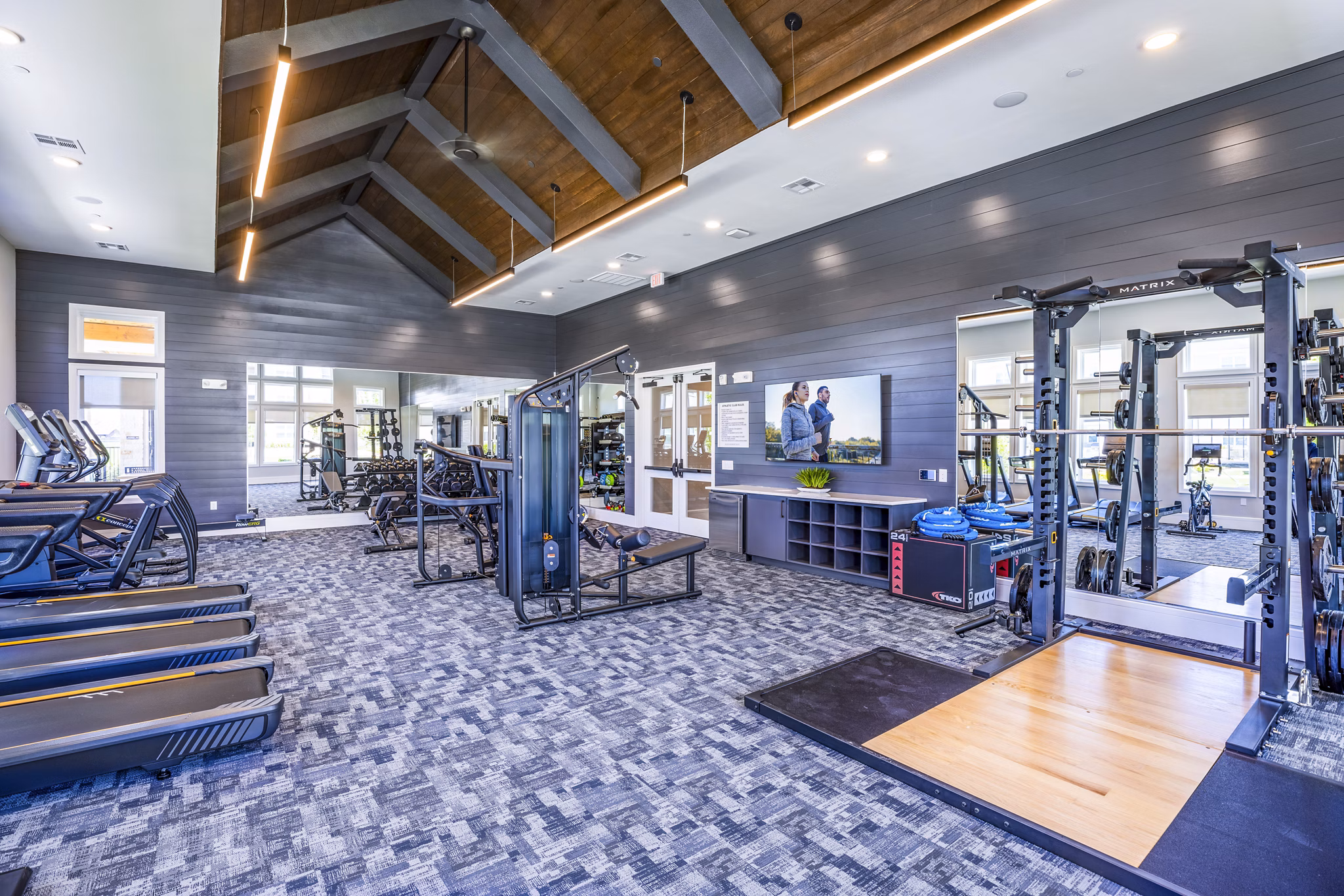 State-of-the-art fitness center with modern equipment at Allora Alamo Heights Apartments