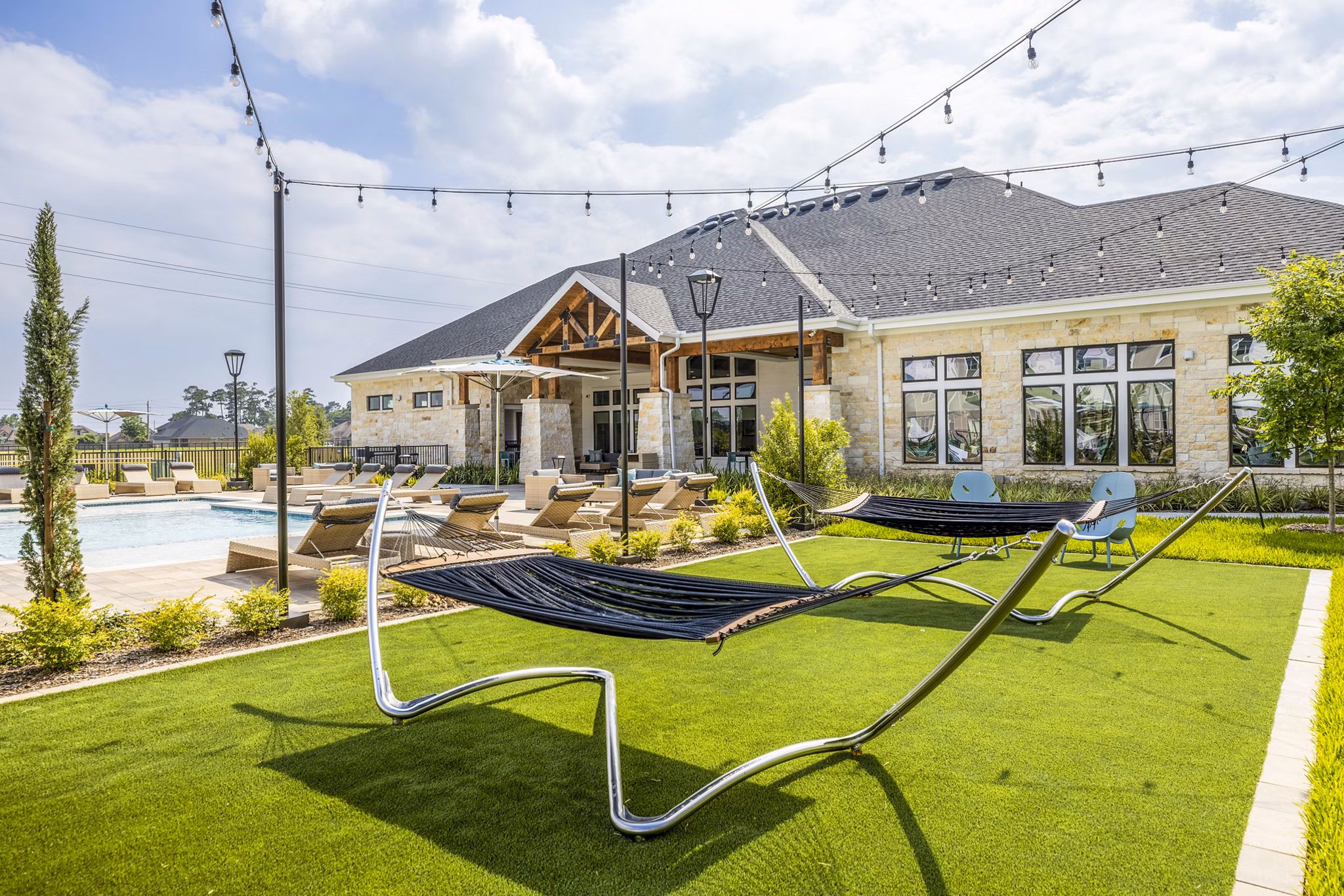 Hammock area in recreational space at Allora Alamo Heights Apartments