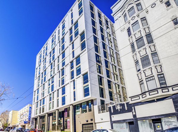 Vance Apartments: Elegant of luxury apartments in central location