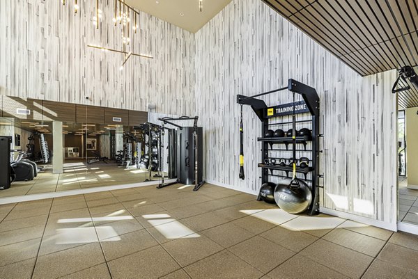 fitness center at Hollywood Park Apartments