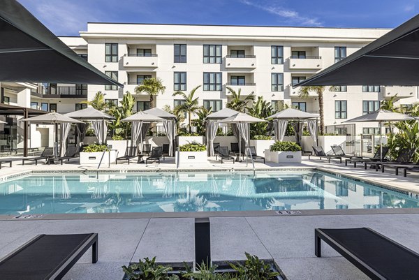 pool at Hollywood Park Apartments