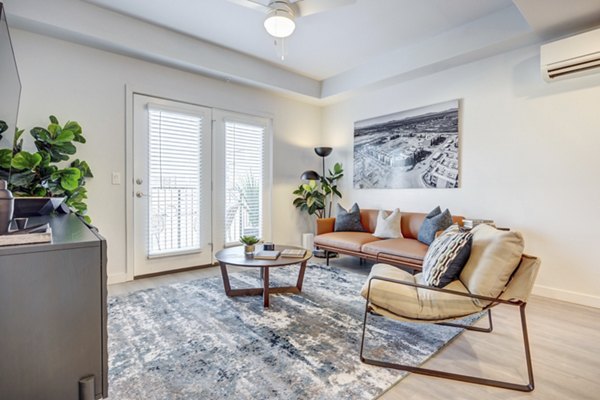living room at FLATZ 512 Apartments