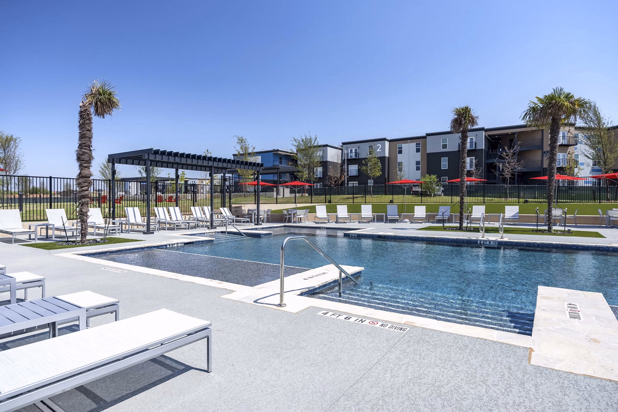 pool at FLATZ 512 Apartments