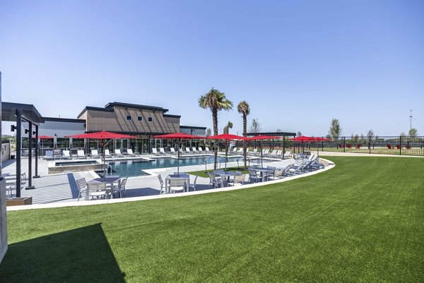 recreational area at FLATZ 512 Apartments