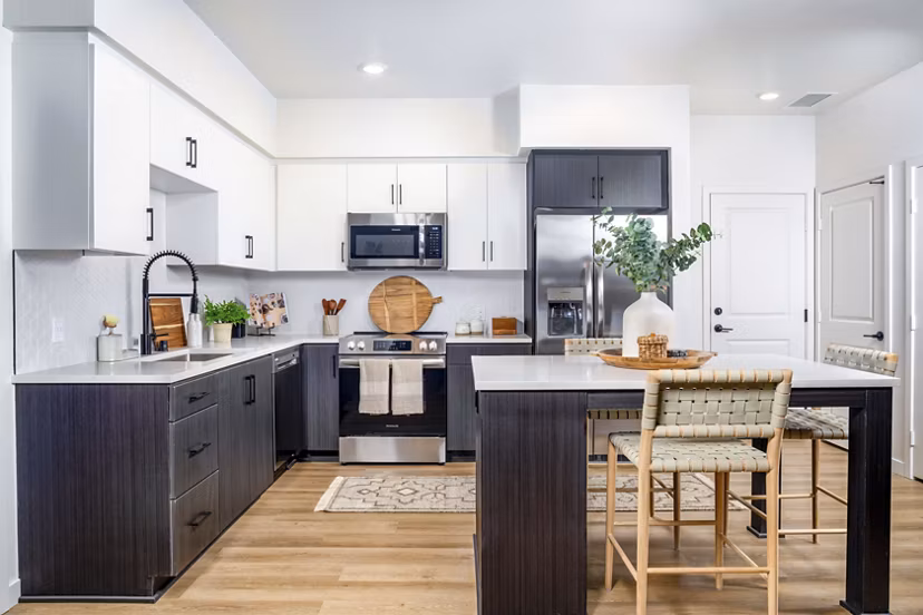 kitchen at Ironwood Apartments