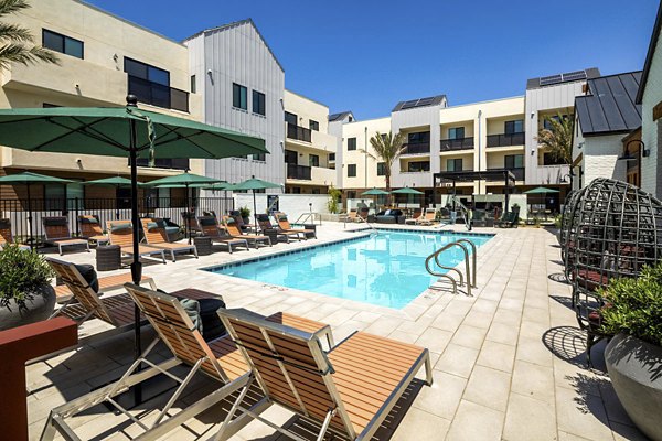 pool at Ironwood Apartments