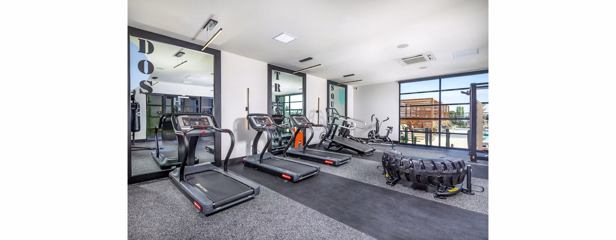 fitness center at Mason Townhomes at Epoca Apartments