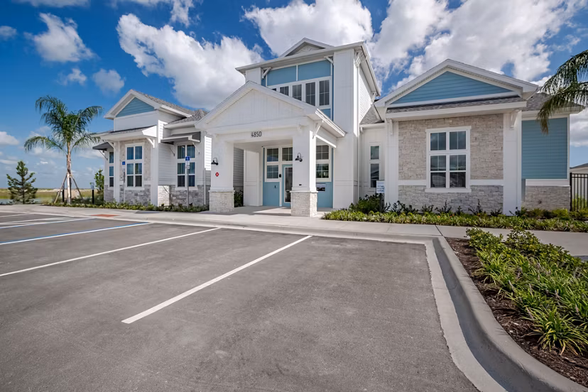 Eden Heritage Lakes: Luxury waterfront apartments with scenic views