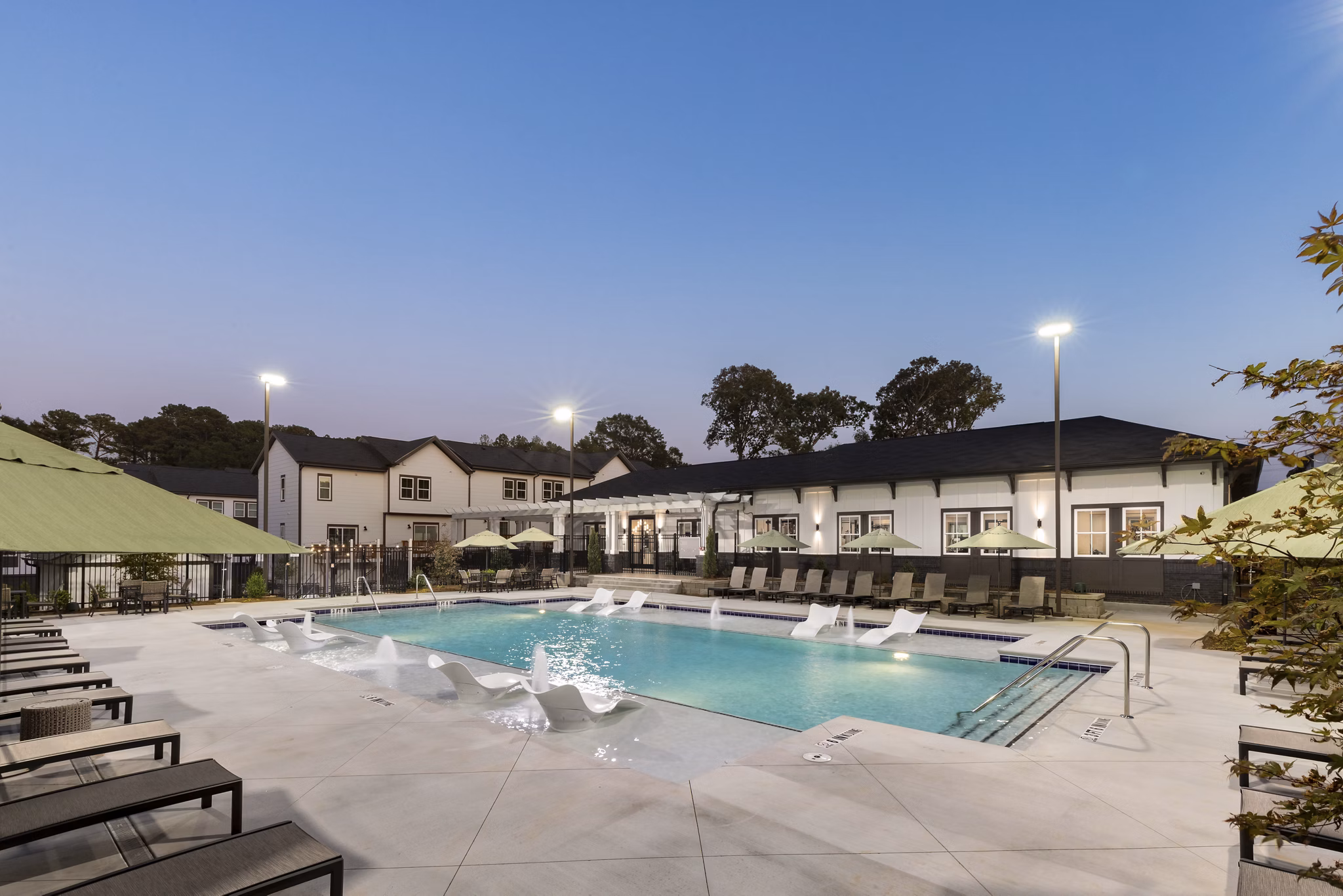 pool at Generation Avondale East Apartments