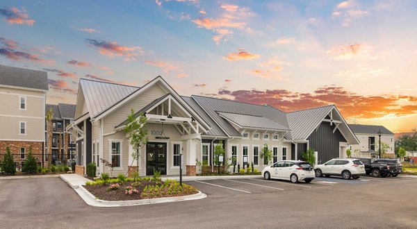 building at Riverchase Vista Apartments