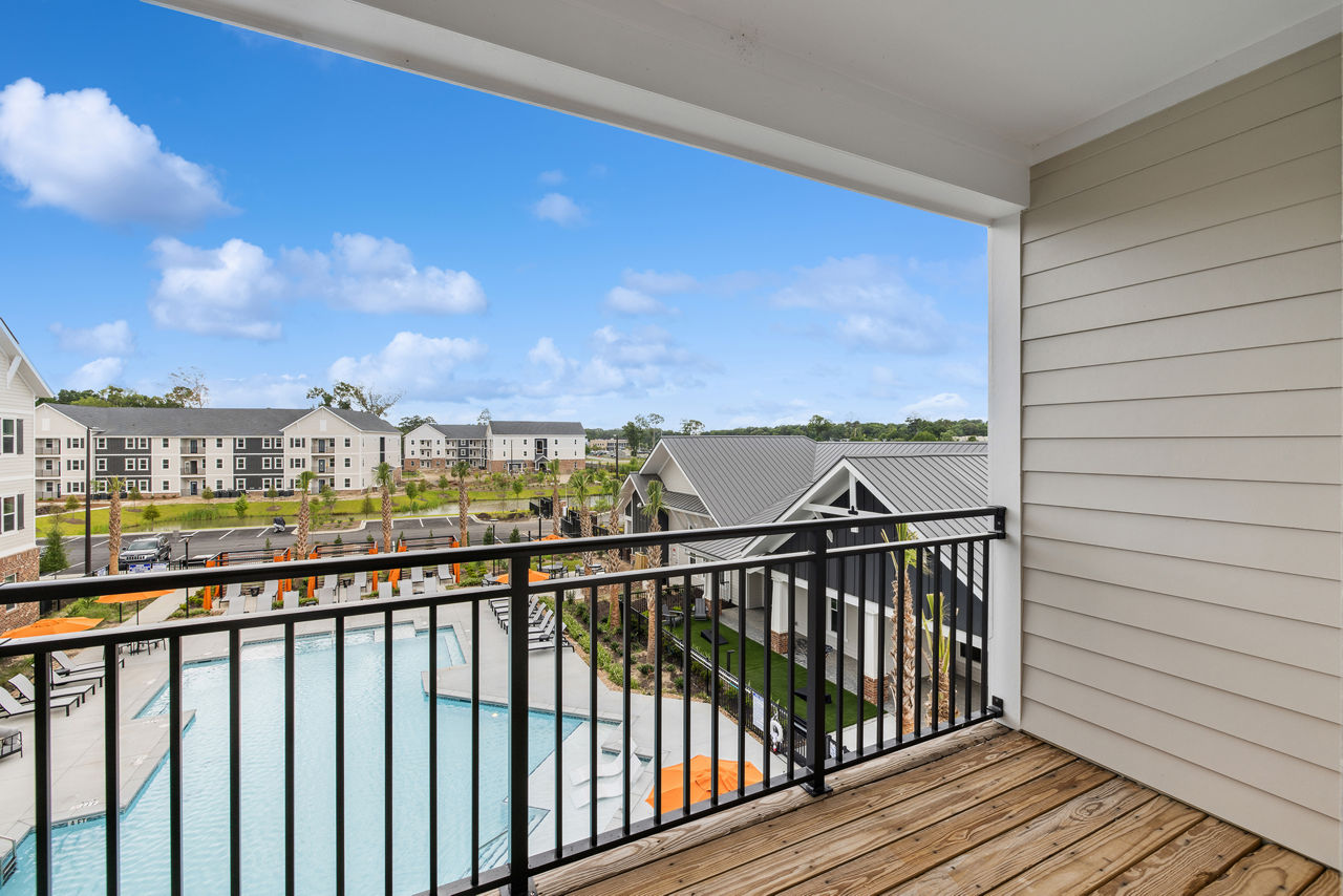 Pool at Riverchase Vista (6 of 6)