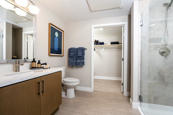 bathroom Avenida Palm Desert Apartments 