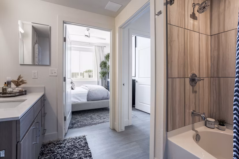 bathroom at Allaso Vineyards Apartments