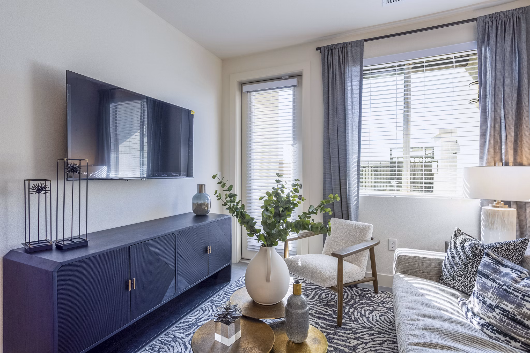 living room at Allaso Vineyards Apartments