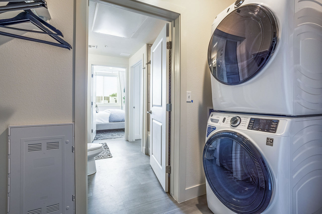 Laundry room at Allaso Vineyards