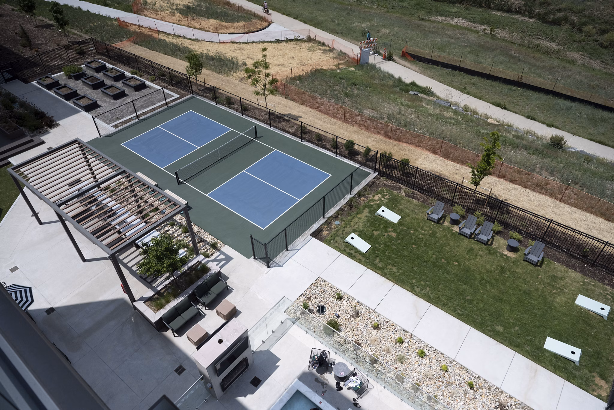 tennis court at Alexan Montview Plaza Apartments