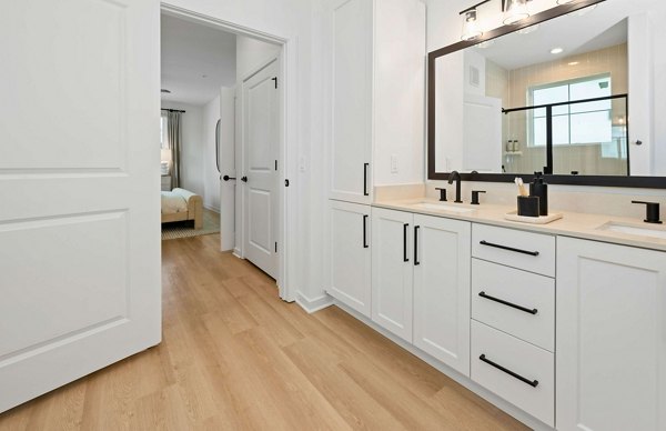 Modern bathroom with sleek fixtures at Marlowe Gateway Apartments