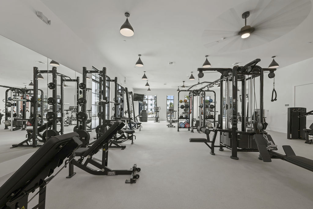 Gym at Marlowe Gateway St Petersburg (8 of 8)