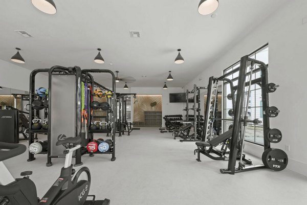 fitness center at Marlowe Gateway Apartments