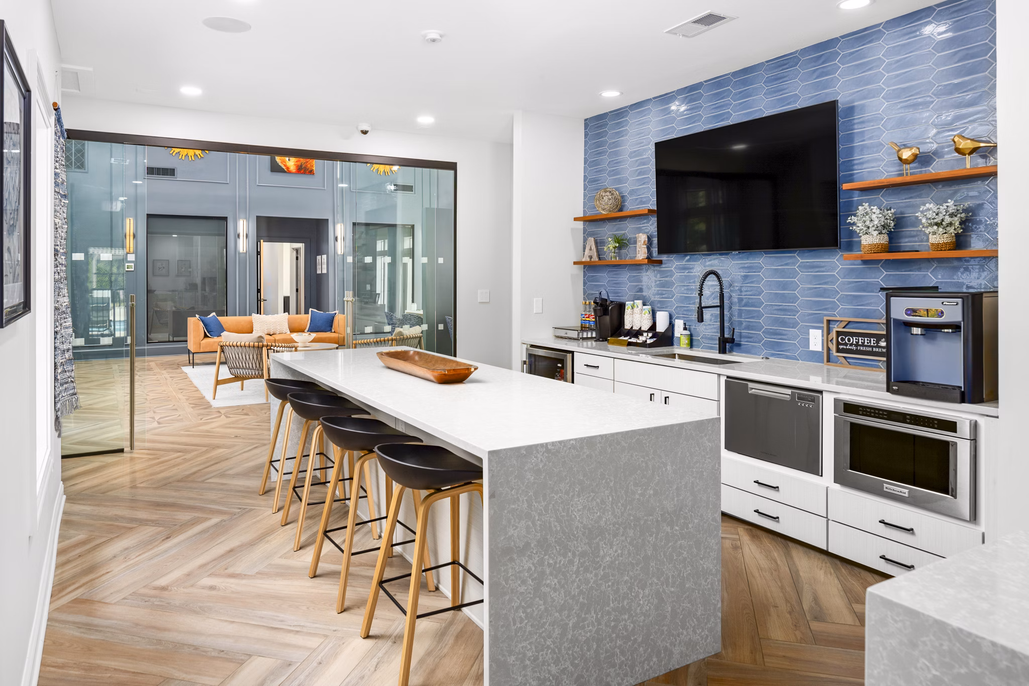 Clubhouse with modern furnishings at Ashton Brook Apartments offering luxury amenities