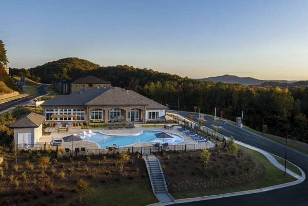 Prose Cartersville Apartments: Scenic view of modern luxury apartments in Cartersville