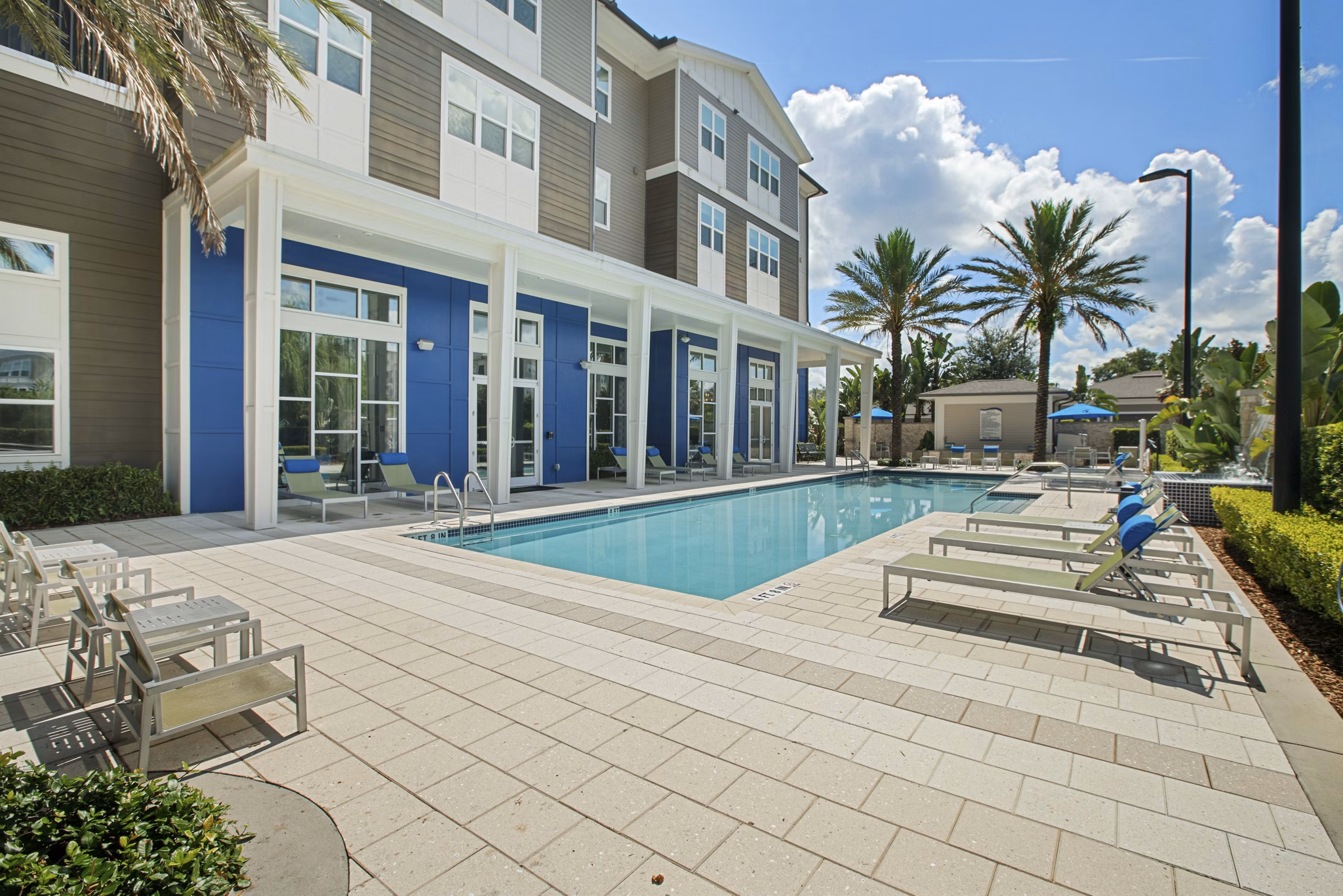 pool at Integra Lakes Apartments