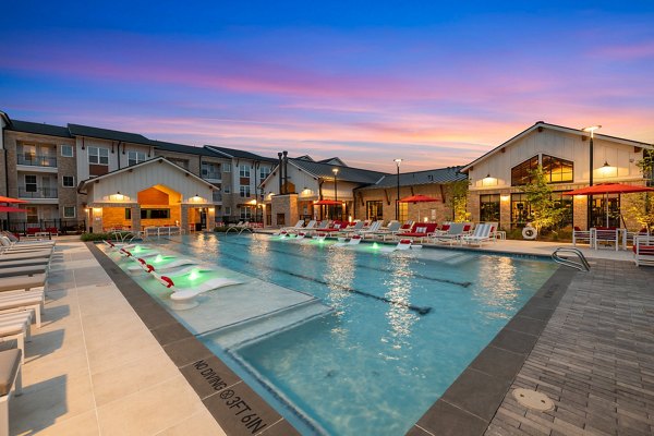 pool at Silos Harvest Green Apartments