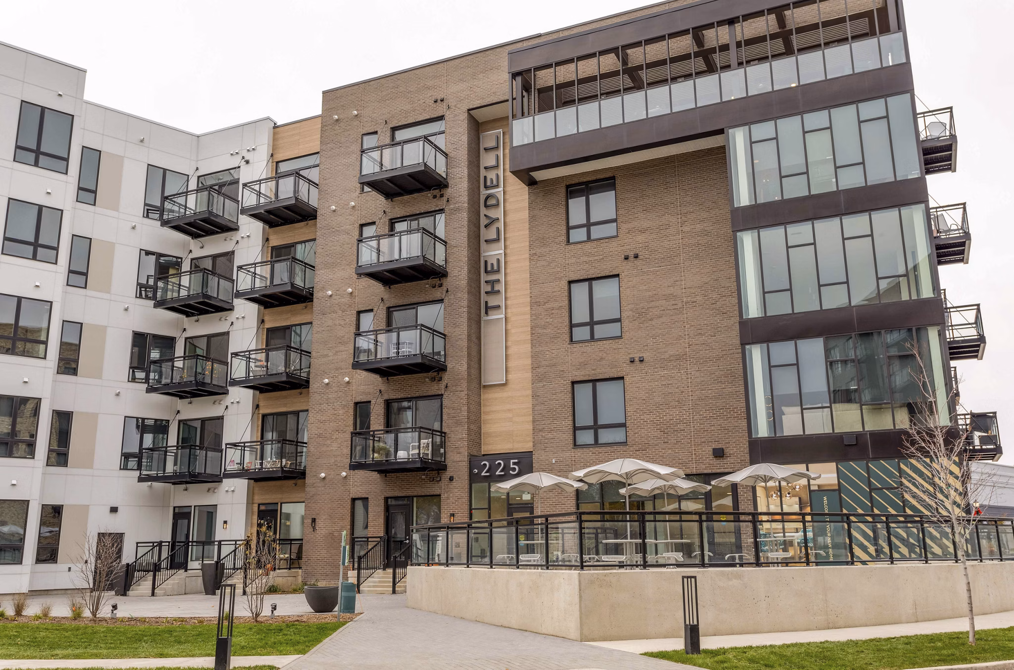 The Lydell Apartments: Luxury high-rise in downtown urban setting