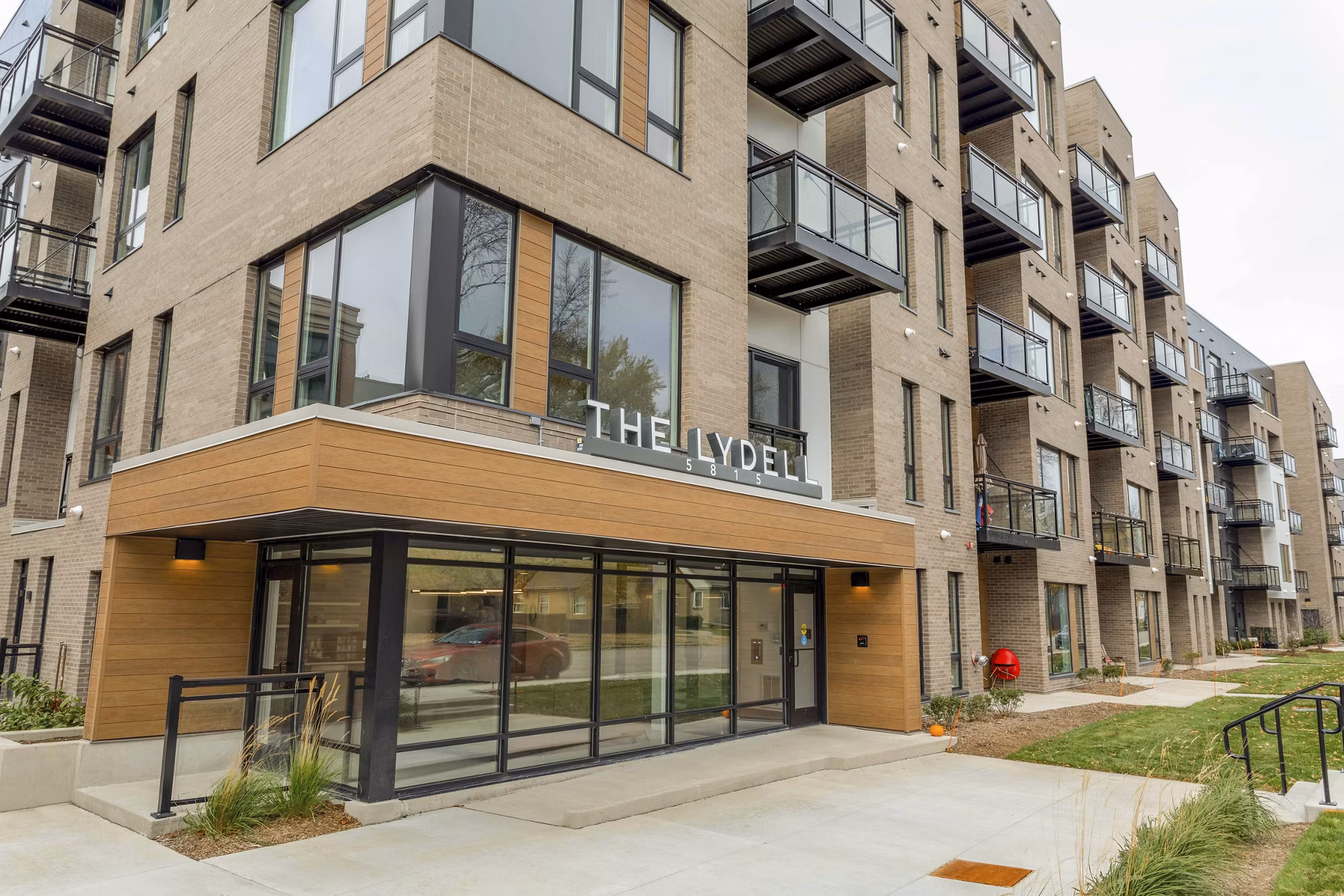 The Lydell Apartments: Stylish of luxury apartments in vibrant city setting