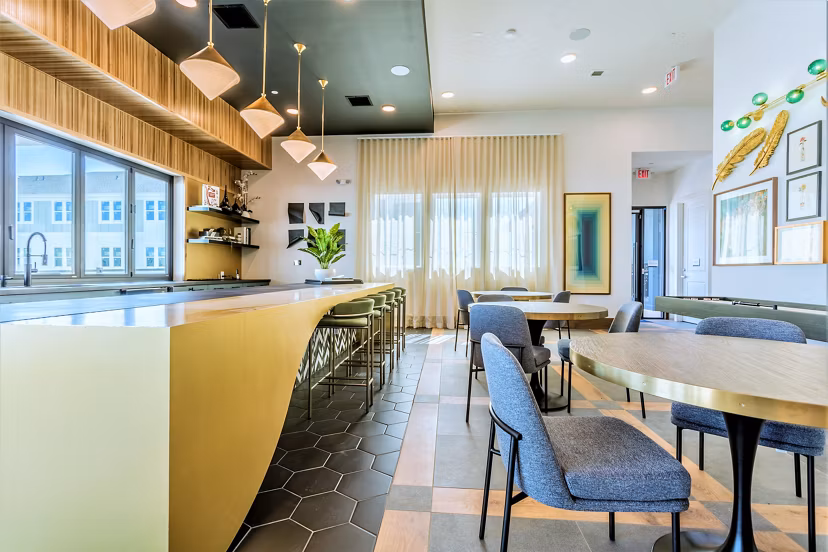 Birchway Rivergate Apartments: Luxurious clubhouse with modern amenities in a serene neighborhood setting