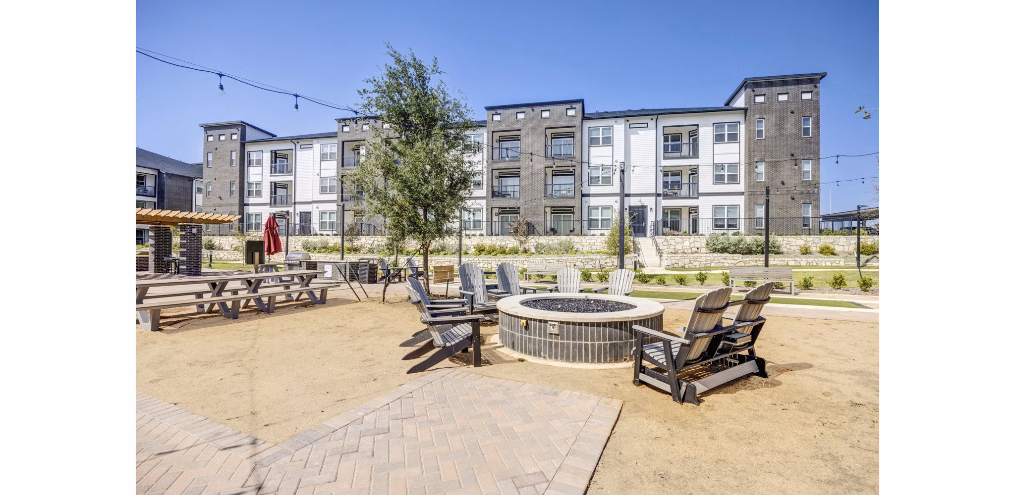 grill area AT Avelyn San Marcos Apartments 