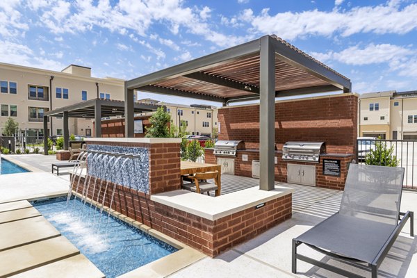 grill area/patio at Gramercy at Northline Apartments