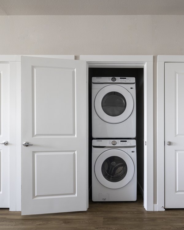 laundry room at Prose KTX Apartments