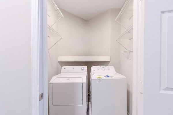 laundry room at Nav850 Apartments 