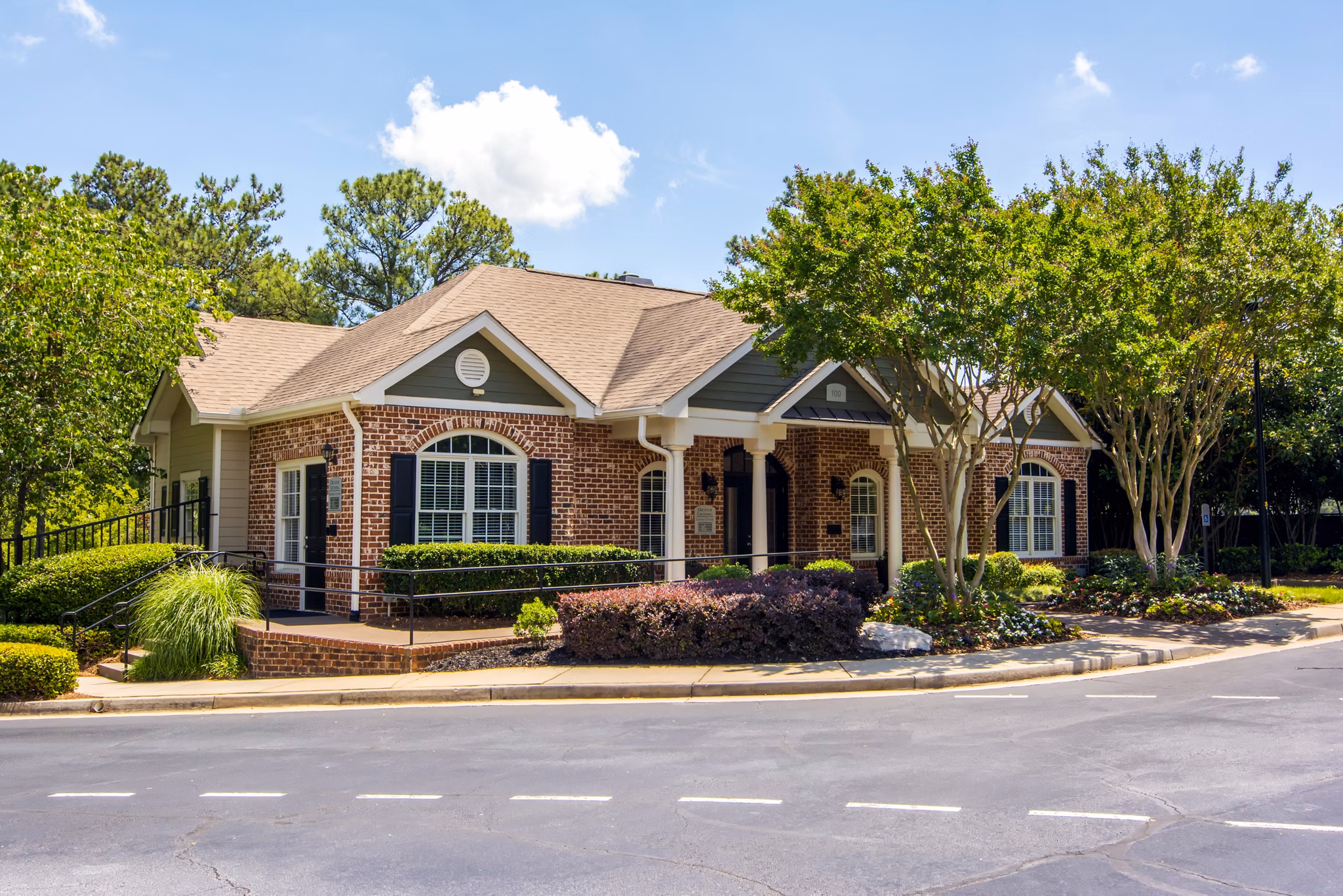 Aventura Decatur Apartments: Elegant of upscale apartments in Decatur