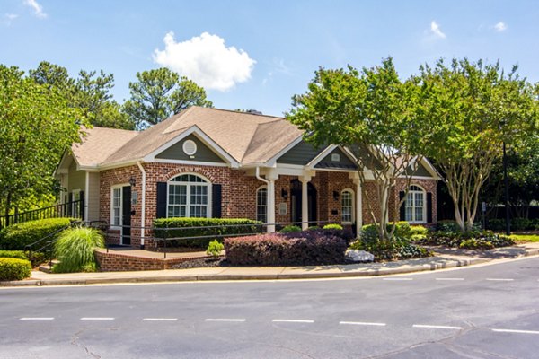 Aventura Decatur Apartments: Elegant of upscale apartments in Decatur