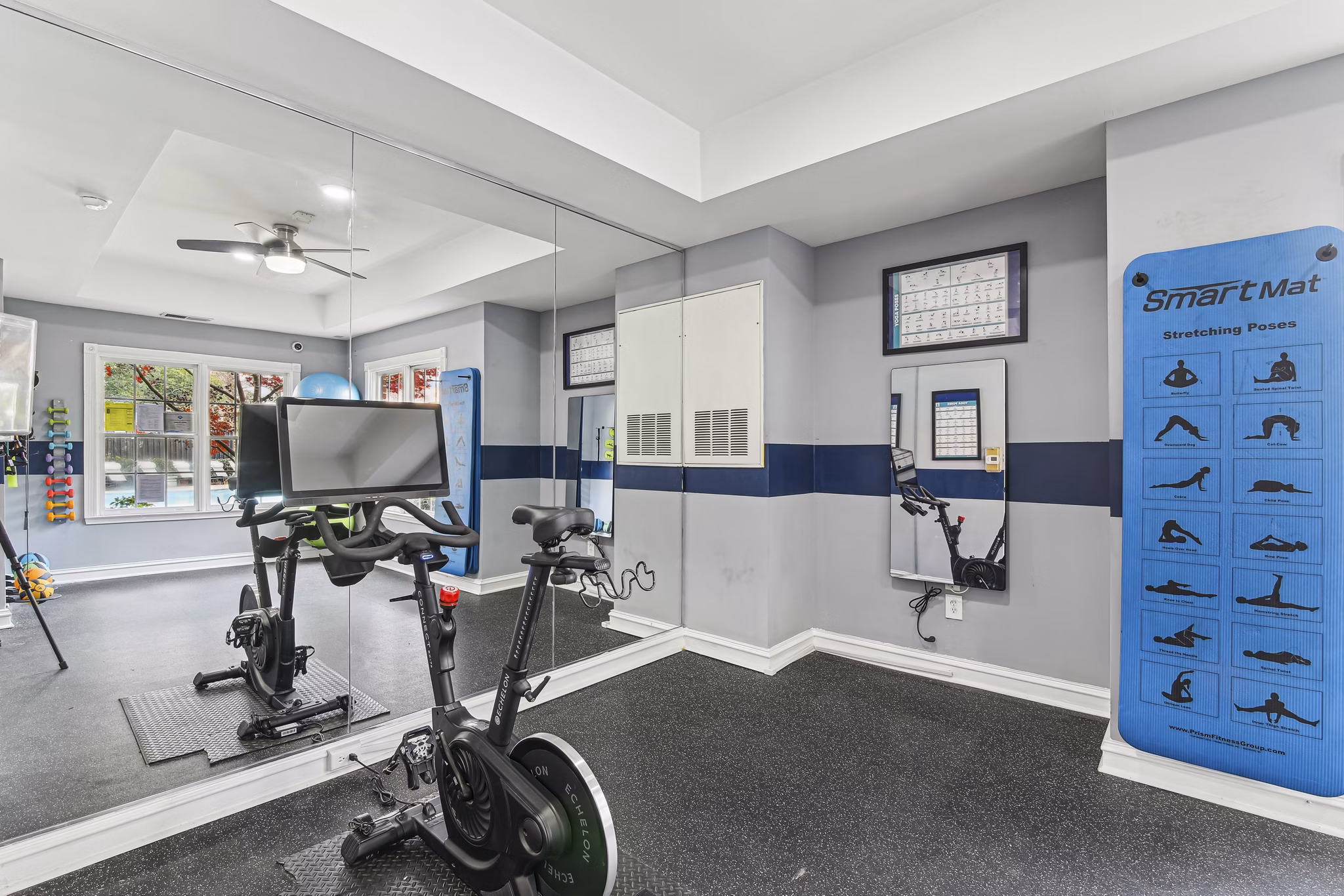 fitness center at Aventura Decatur Apartments