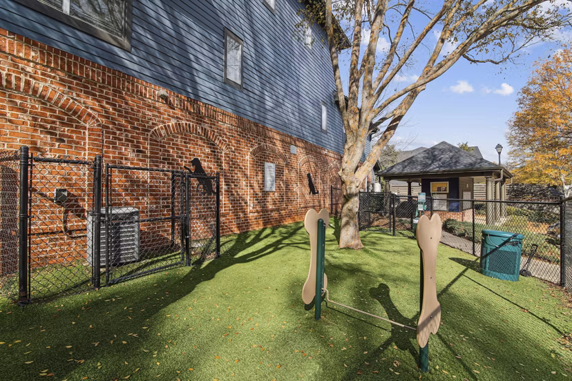dog park at Aventura Decatur Apartments