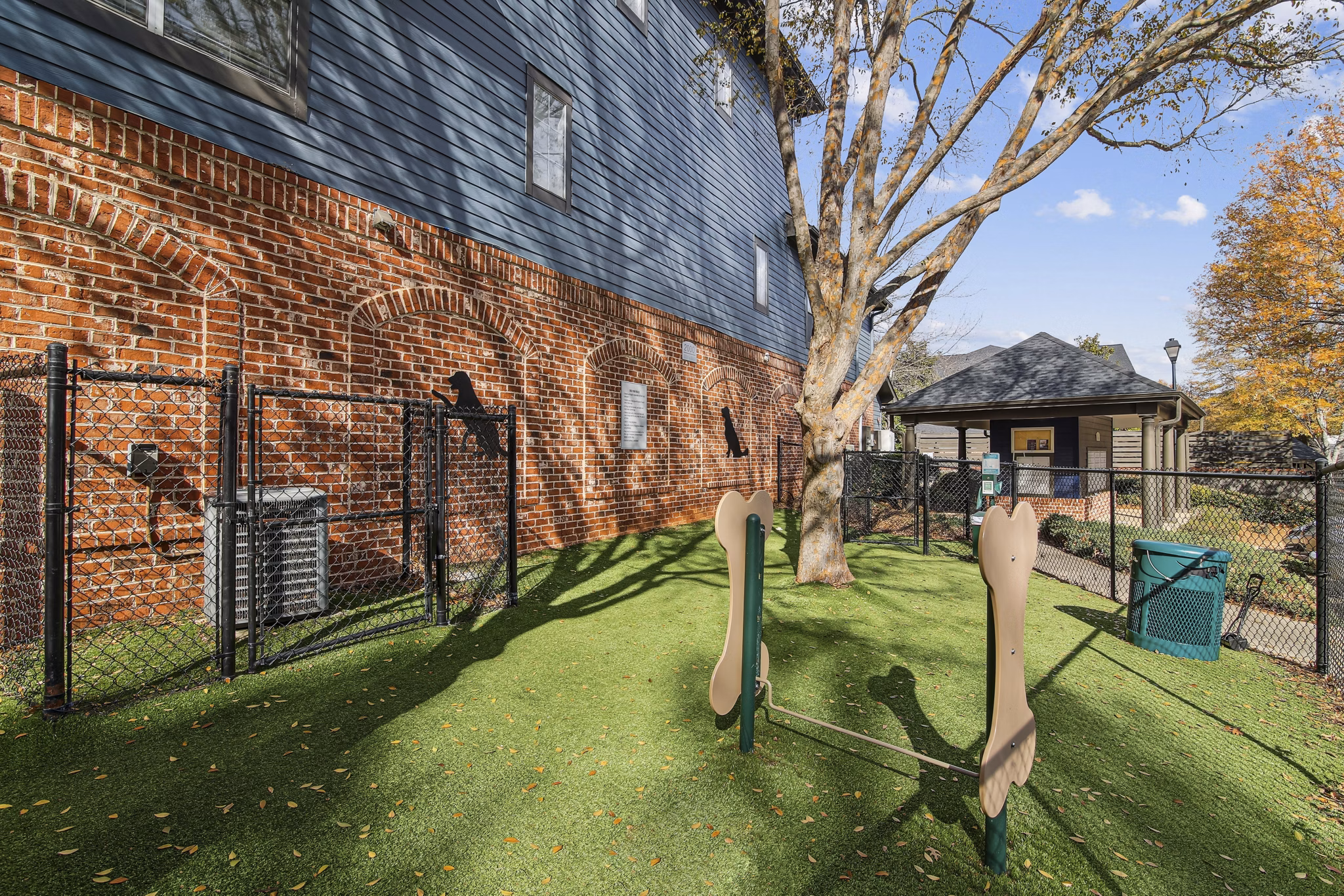 dog park at Aventura Decatur Apartments